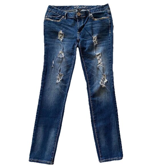 ARIYA Jeans Mid Rise Curvy Distressed Stretch Denim Embroidered Womens Jr 11 12 - Picture 3 of 8